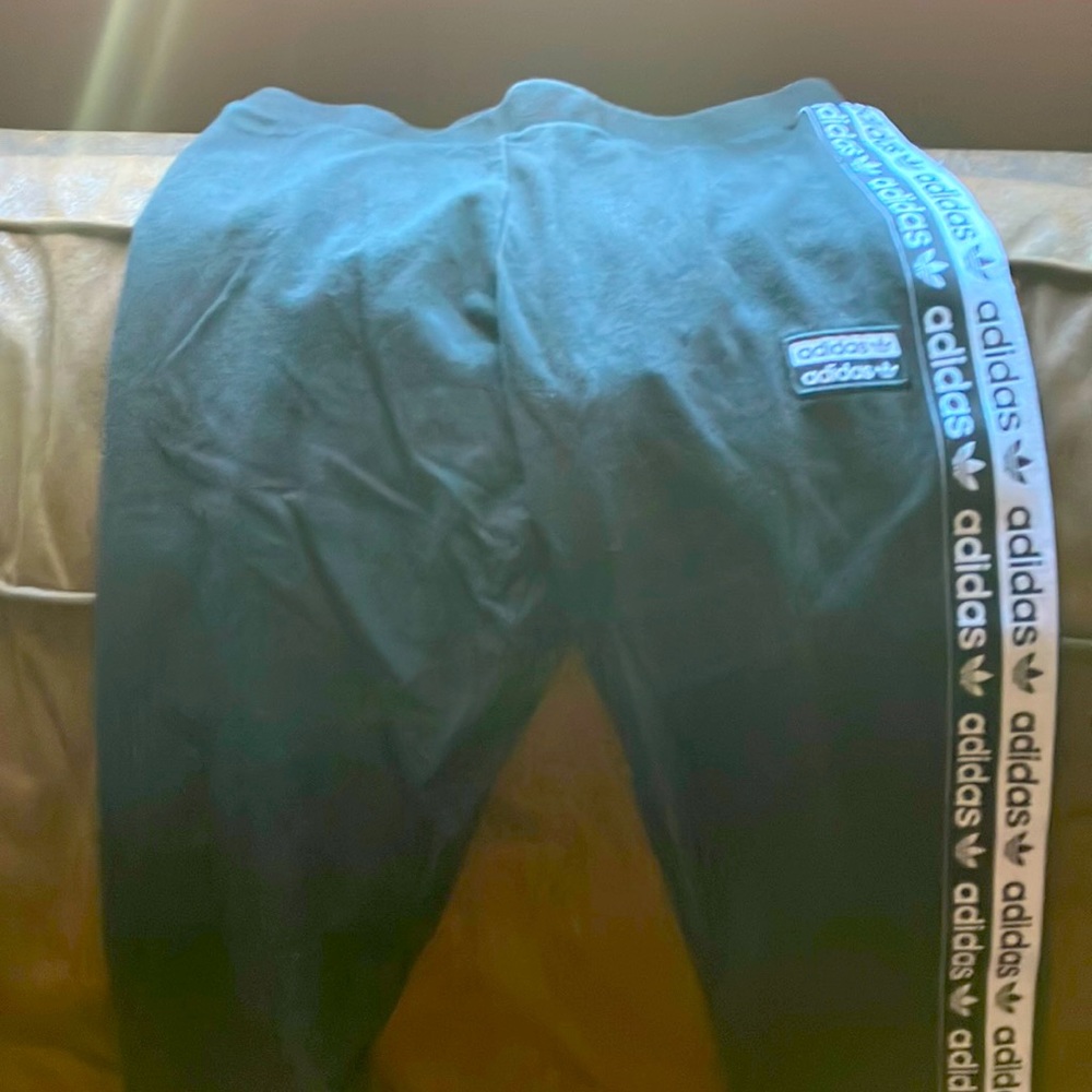Adidas leggings
